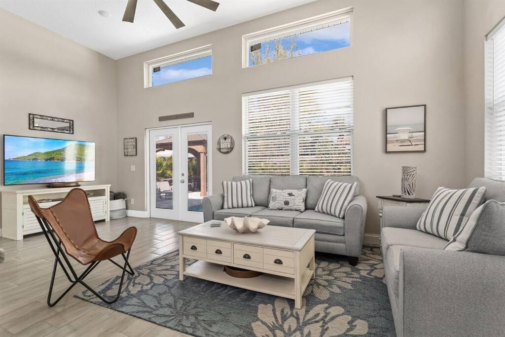 7 Bedroom 5 Bath Home With Cottage On Clearwater Beach! Exterior foto